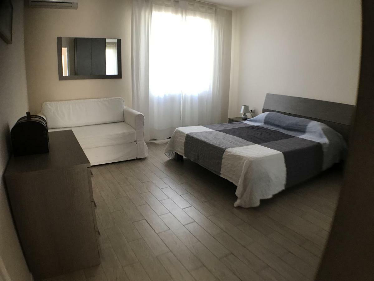 Casa Vacanze Vespucci トッレ・デル・ラーゴ・プッチーニ エクステリア 写真